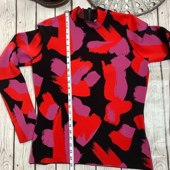 Essentiel Antwerp Calanques Top - Picture 7 of 13